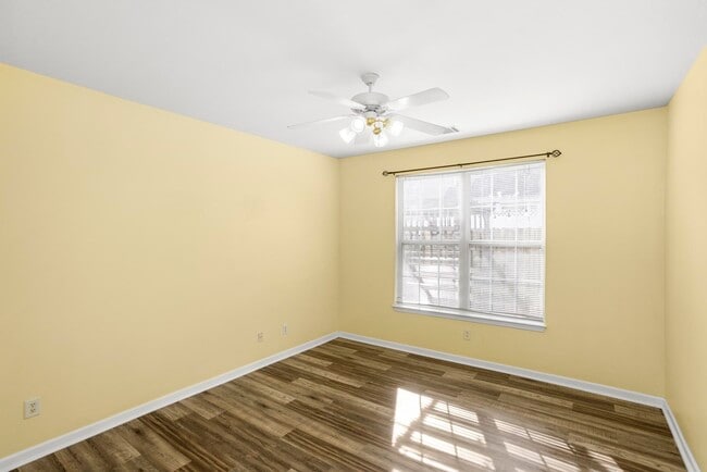 Building Photo - 27 Fawn Creek Pass