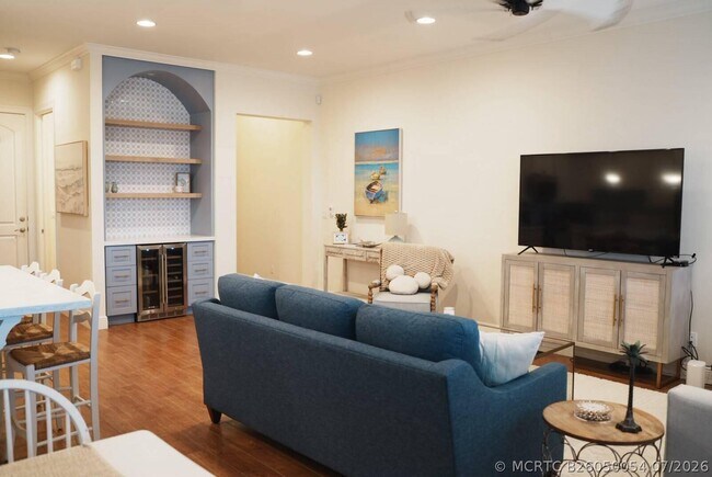 Building Photo - 144 Ocean Breeze Dr