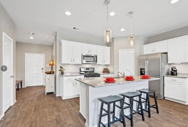 Building Photo - 14117 Redwood Forest Trail