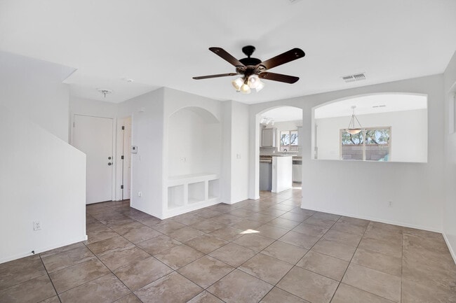 Building Photo - 9547 E Belmont Ave