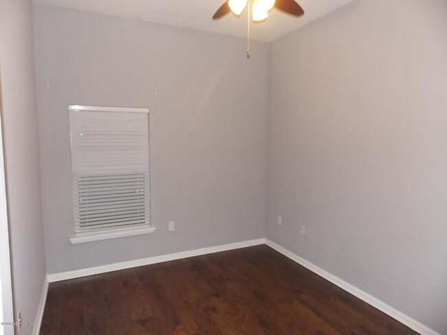 Building Photo - 7039 Deer Lodge Cir