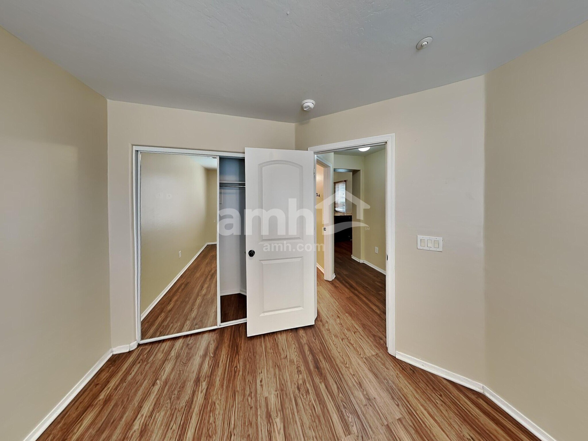 Building Photo - 4356 E Jasper Dr