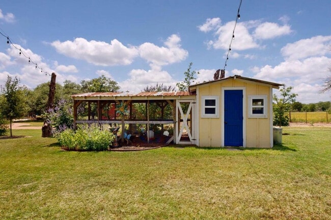 Building Photo - 5291 Dymple Ln