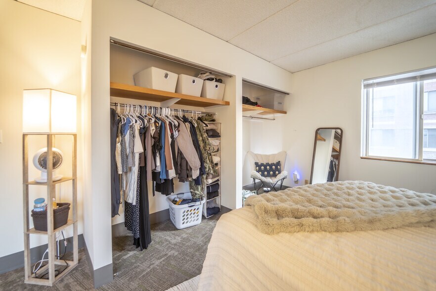 Building Photo - Eddygate