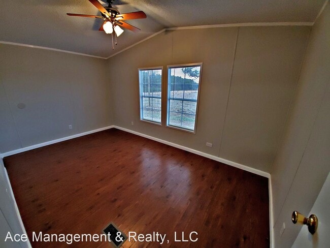 Building Photo - 3 br, 2 bath House - 372 County Rd 201
