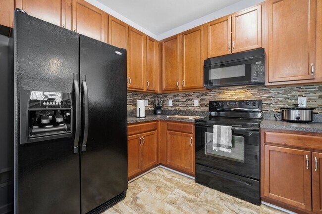 Building Photo - 1326 Stone Manor Dr