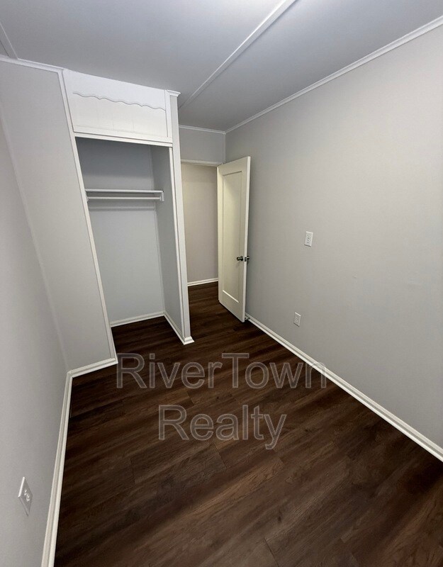 Building Photo - 451 Mineral Rd