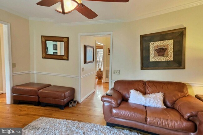 Building Photo - 1501 Silverado Ct