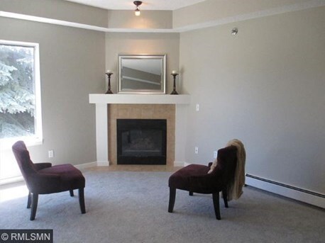 Gas Fireplace in living room - 7540 Edinborough Way
