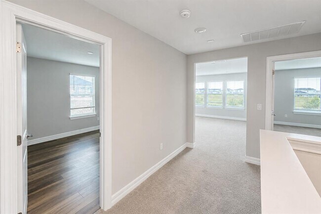 Building Photo - 16628 Silver Brook Wy