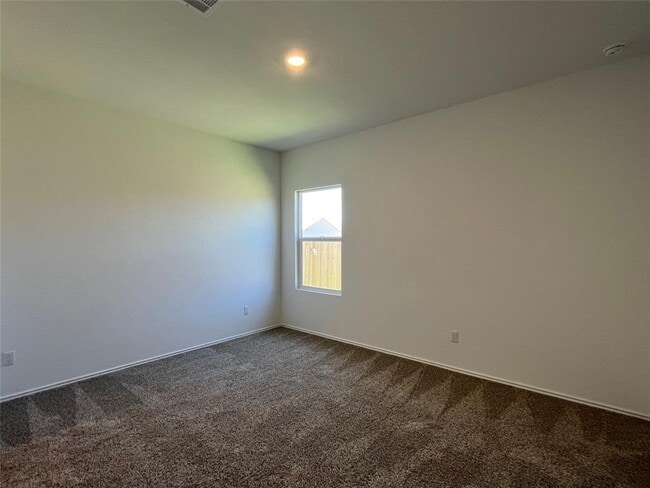 Building Photo - 312 Freshwater Dr