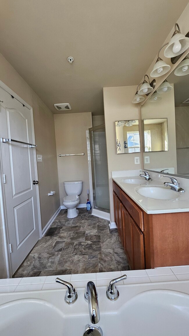 Building Photo - 9387 Rock Ripple Ln