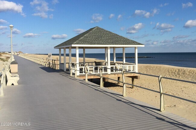 Building Photo - 416 Salem Ave