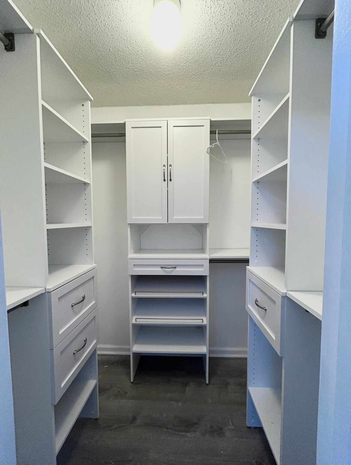 Master bedroom walk-in closet (5’x6’) - 1101 E Morehead St