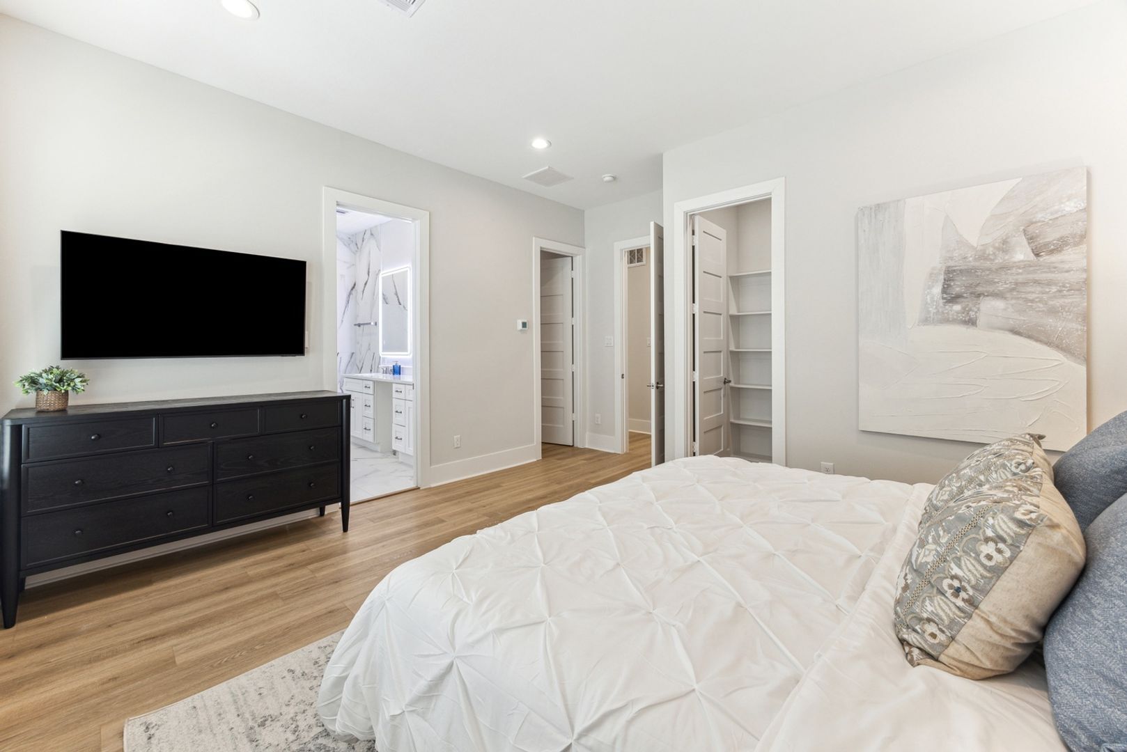 Building Photo - 1620 Ojeman Rd