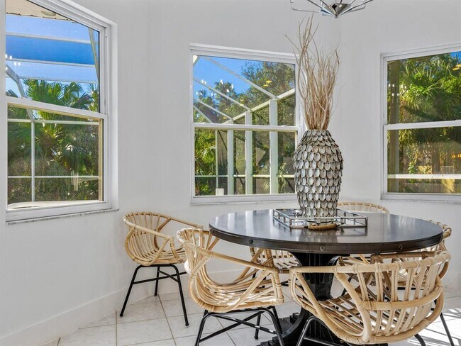 Building Photo - 5018 63rd Dr W