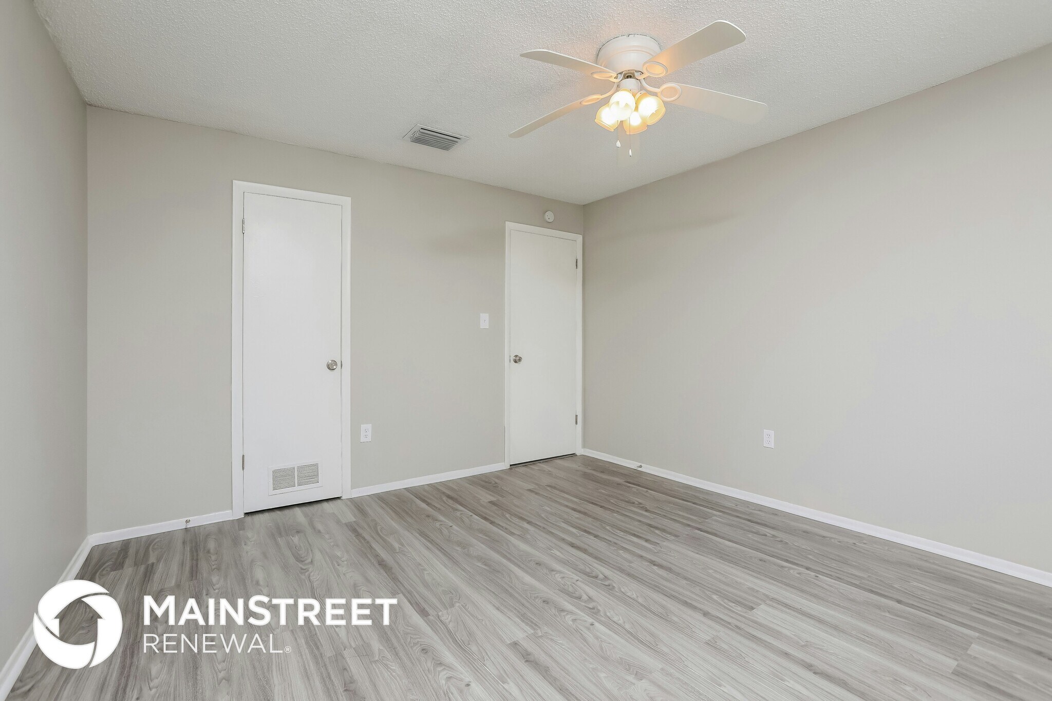 Building Photo - 818 Wedgewood Dr