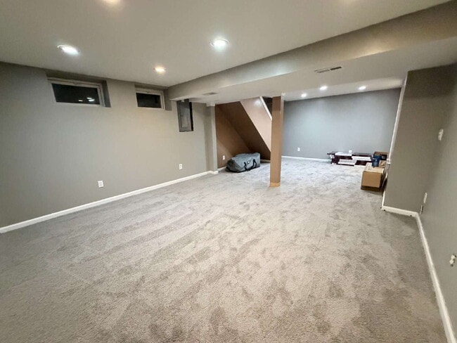 Building Photo - 11884 Hamden Dr