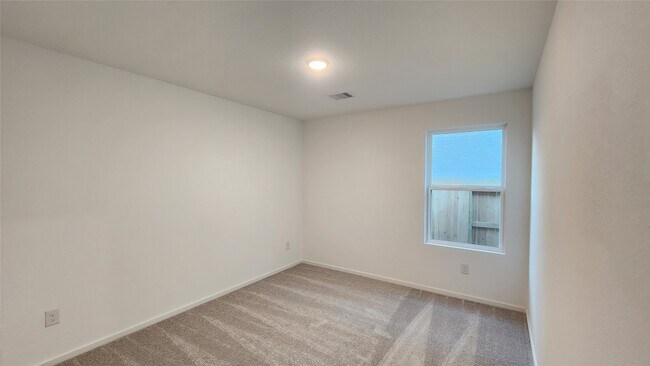 Building Photo - 26735 Feather Reed Dr