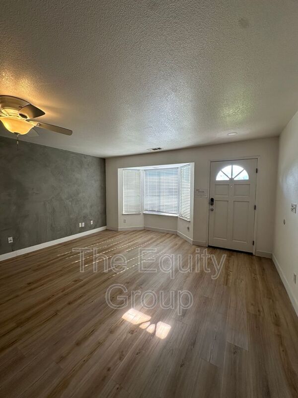 Building Photo - 830 W Vassar Ave