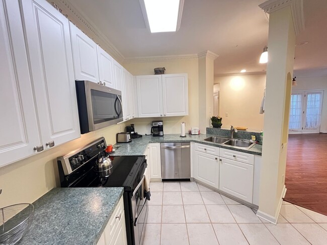 Building Photo - CHARMING TWO-BEDROOM, TWO-BATH CONDO IN WYNGATE, AT WACHESAW EAST!