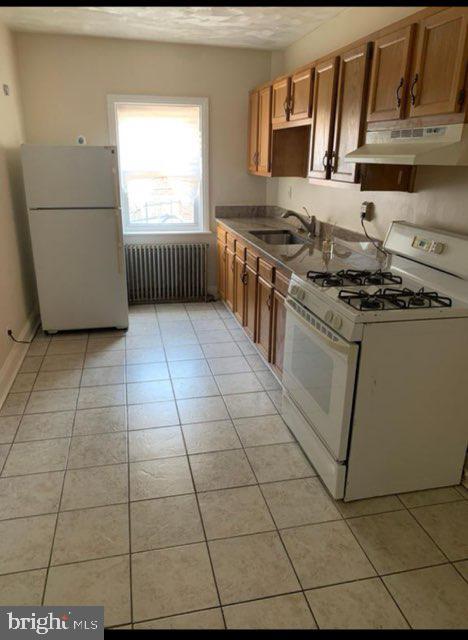 Building Photo - 703 N Augusta Ave