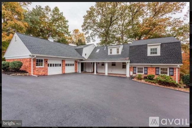 Building Photo - 7110 Ayers Meadow Ln