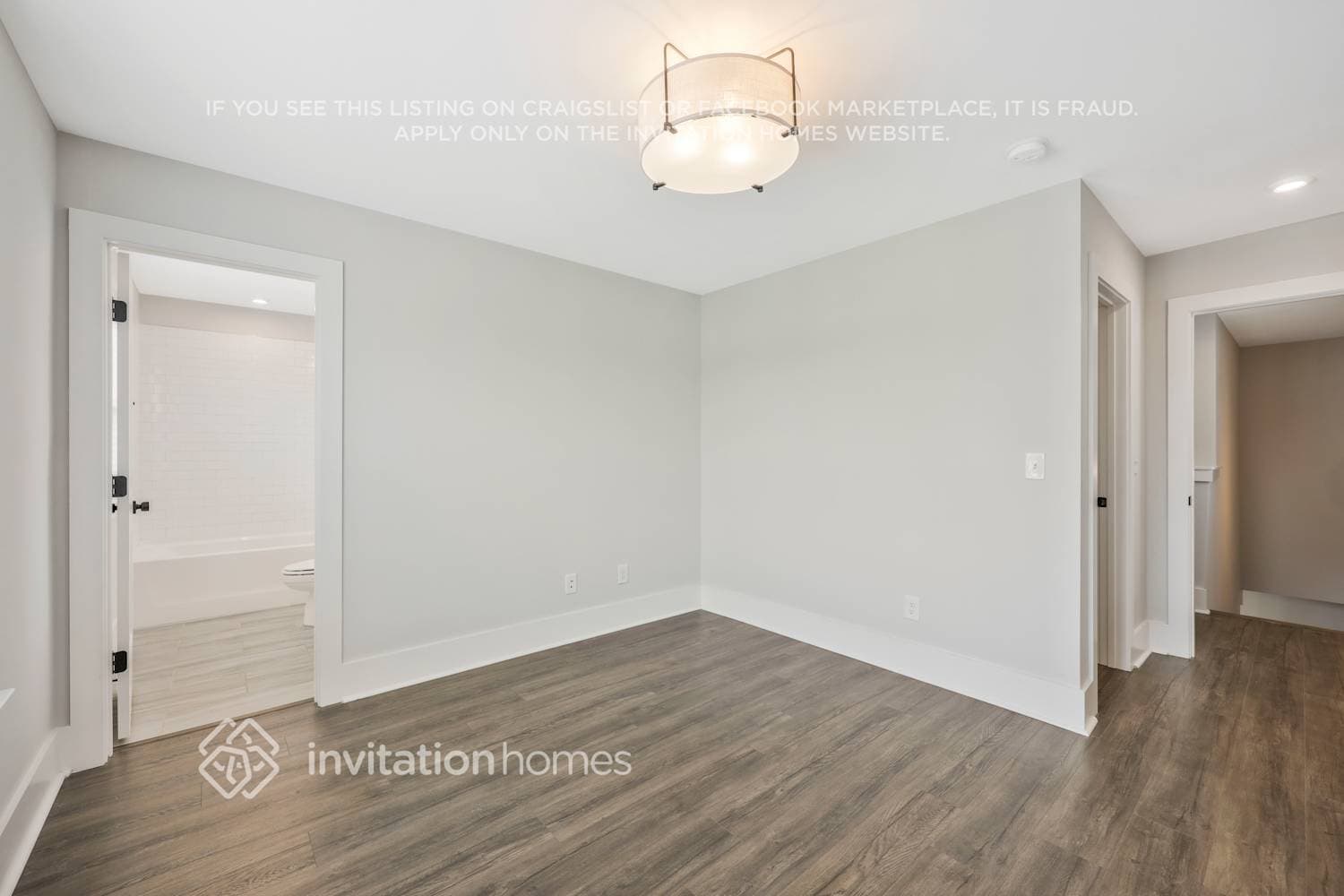 Building Photo - 647 Vernon Ave