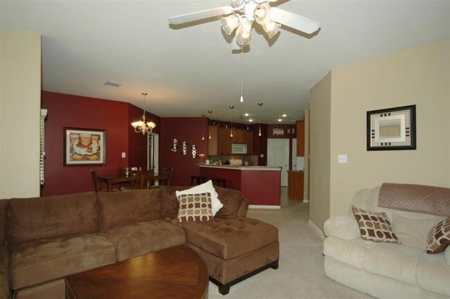 Building Photo - 13110 Rippling Creek Ln