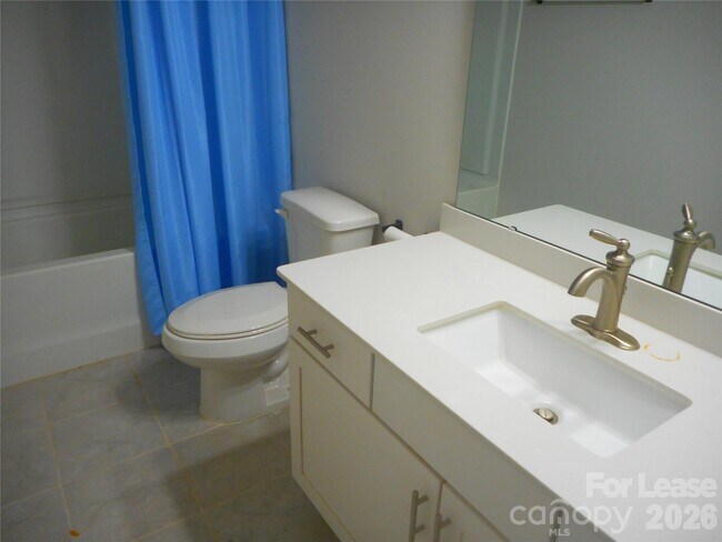 Building Photo - 3007 Glenn Hope Wy