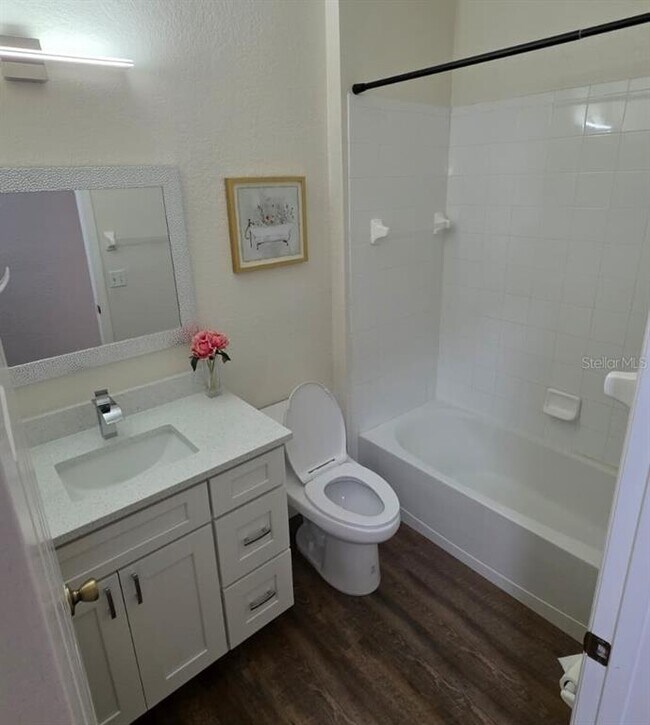 Building Photo - 13527 Misarden Ln