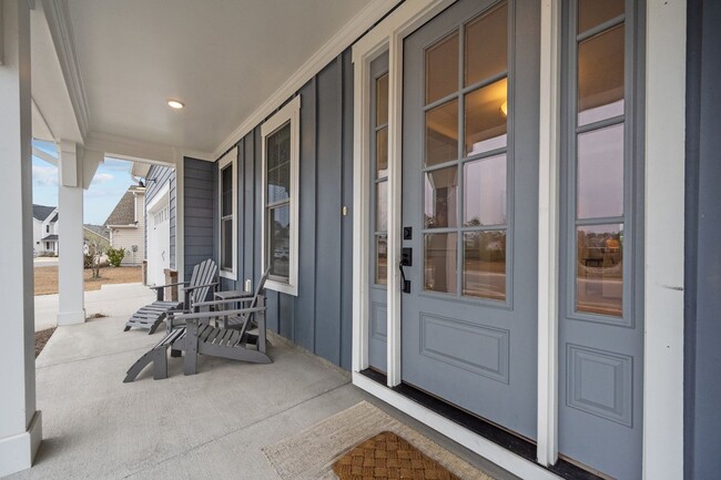 Building Photo - Exquisite 4 Bedroom/4 bath home in the Wyn...