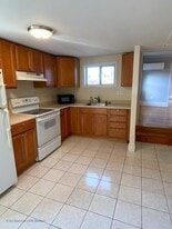 Building Photo - 104 W Emerson St