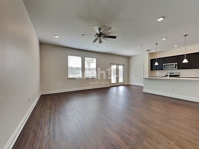 Building Photo - 27446 St Andrews Avenue