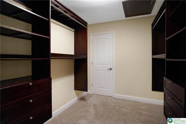 Building Photo - 202 McNair Cir