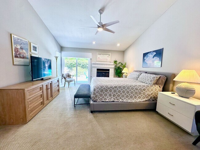 Building Photo - FOR RENT Call For Availability 3Br/3Ba 2128 Sqft Fully Furnished Del Mar Heights Vacation Home, C...