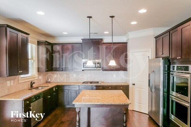 Building Photo - 5706 Jamerson Dr