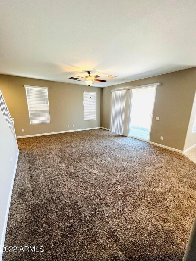 Building Photo - 1255 N Arizona Ave