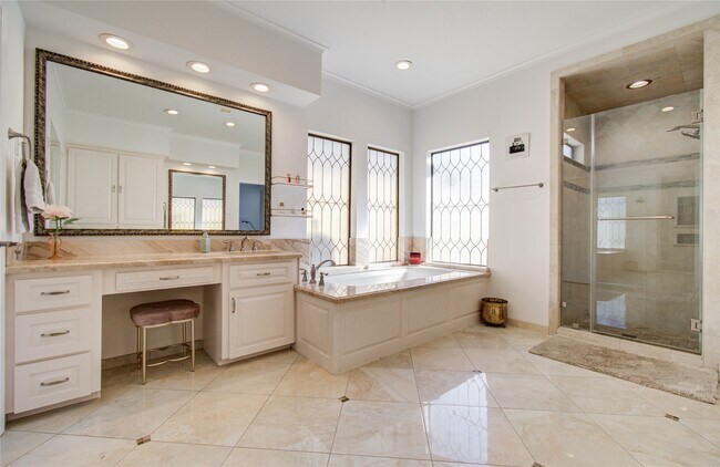 Building Photo - 15835 N Barkers Landing Rd