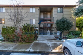 Building Photo - Charming One-Bedroom, One-Bath Condo