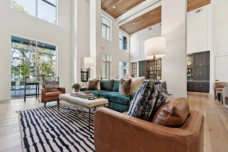 Building Photo - 4670 Merchants Park Cir