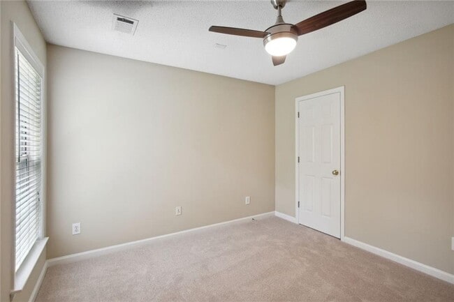 Building Photo - 3611 Elkhorn Ct NW