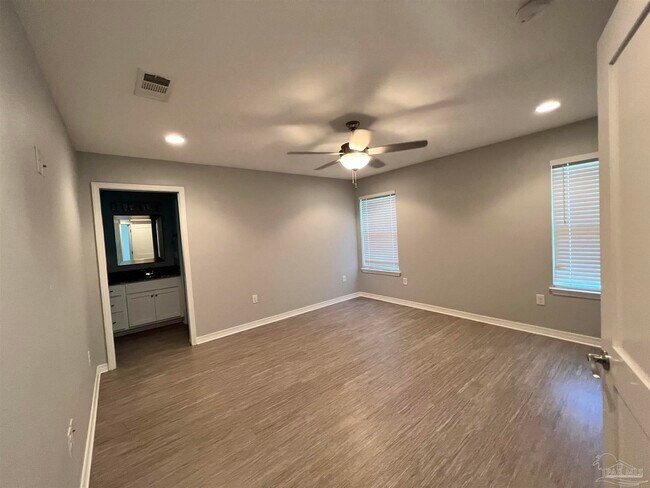 Building Photo - 5335 Broad St