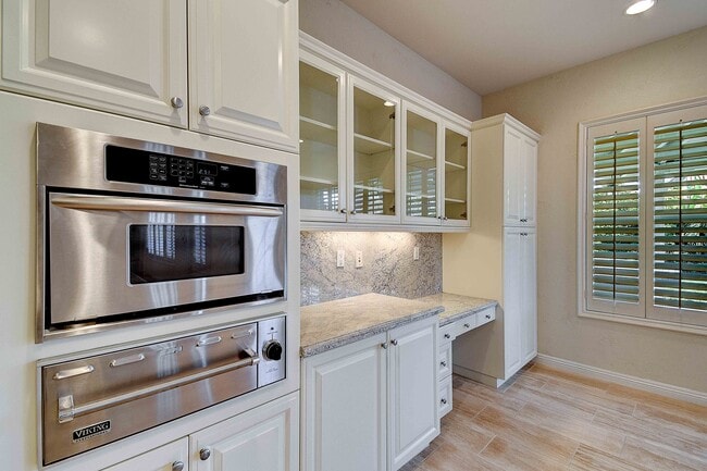 Building Photo - 4132 Prado De Las Cabras