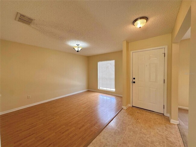 Building Photo - 89 Berkshire Ln