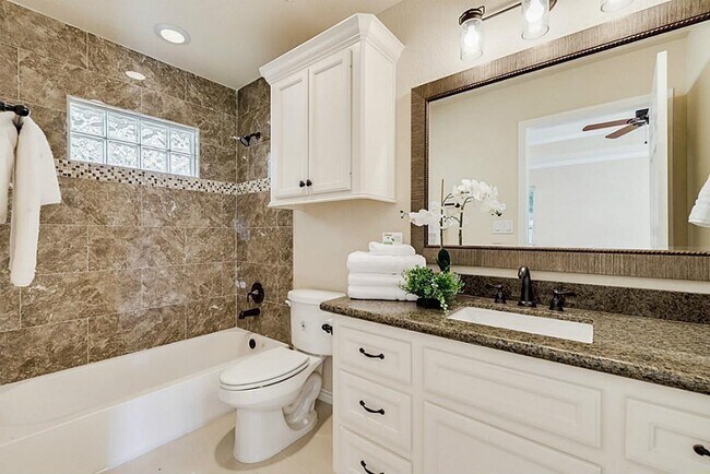 Building Photo - 4734 Benning Dr