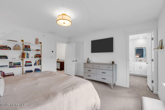 Building Photo - 63 Bataan Ave