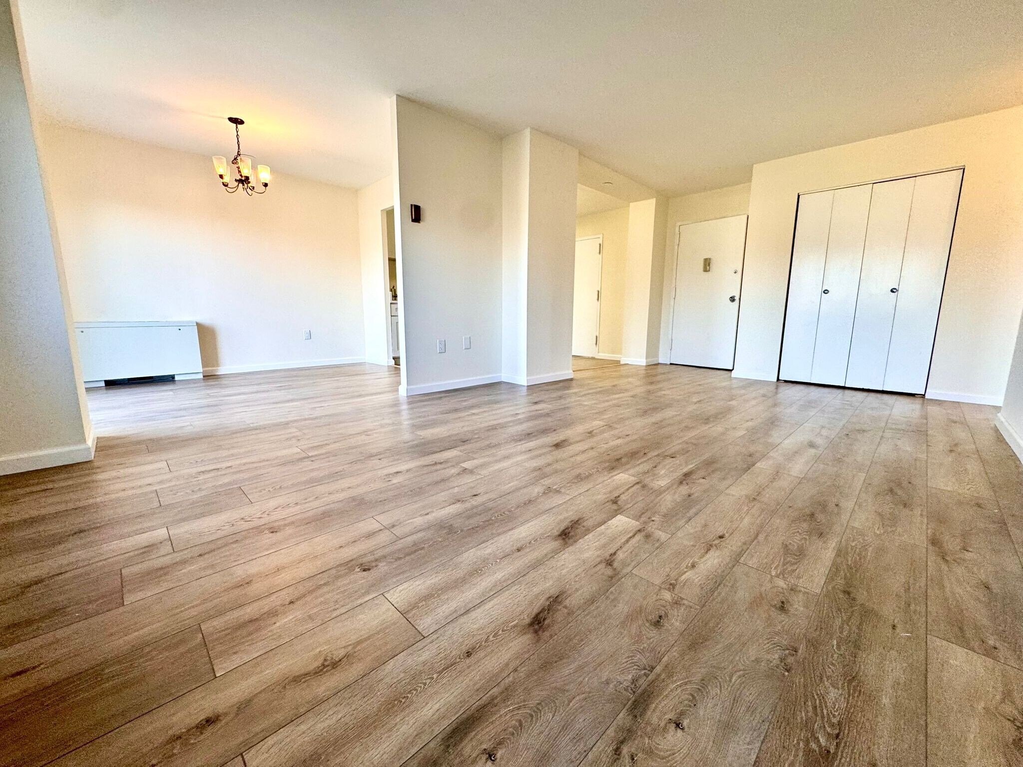 Building Photo - 1111 University Blvd W