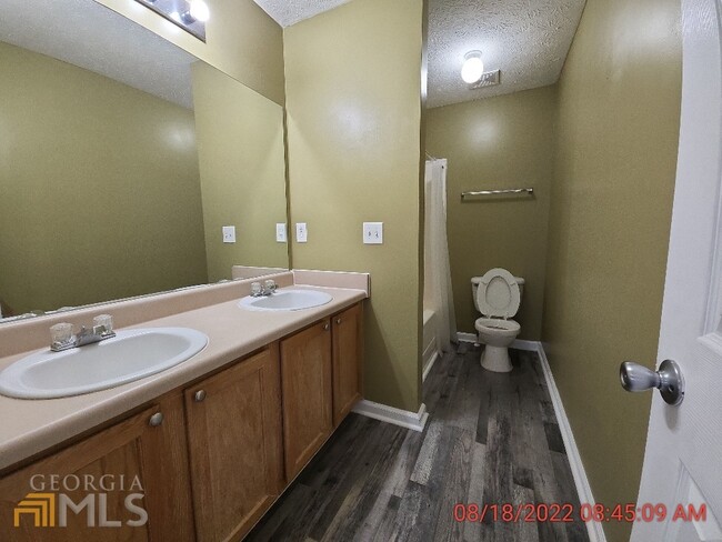 Building Photo - 10981 Big Sky Dr