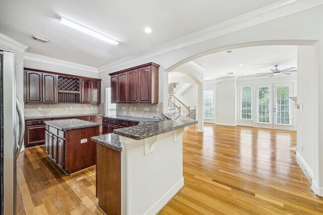 Building Photo - 1316 Birdsall St